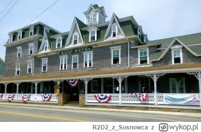 R2D2zSosnowca - @R2D2zSosnowca jako ciekawostka w hotelach pracują dziewczyny z Polsk...