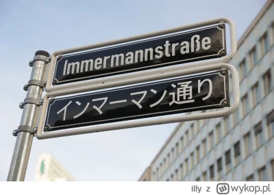 illy - Na Immermannstrasse są tabliczki po japońsku.