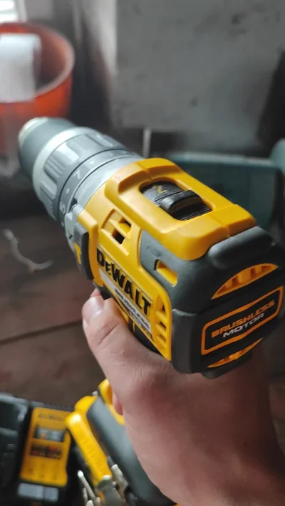 ogkosa - @ogkosa: https://streamable.com/s3zvot