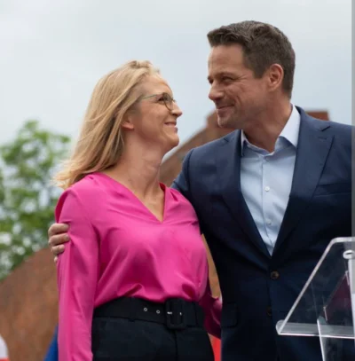 BalonowySutener - @Jabby jabierdole, mogliśmy mieć w końcu Prezydenta i pierwszą dame...