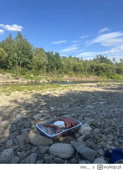 bibi_ - Fajny gryl ( ͡º ͜ʖ͡º) oczywiście z @XXXBorisGromow24cm_XXX Tylko mu tu zasięg...