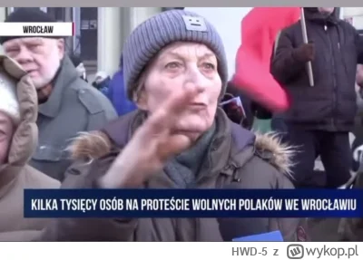 HWD-5 - Widać, że ci protestujący wolnomediacy zostali zwiezieni tu z całej Polski. B...