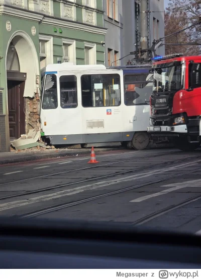 Megasuper - Halo #wroclaw czekamy na odpowiedź. Tutaj #szczecin