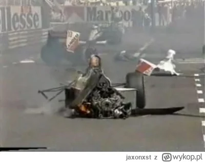jaxonxst - Przepołowiony bolid Alexa Caffiego podczas treningu do Grand Prix Monako 1...