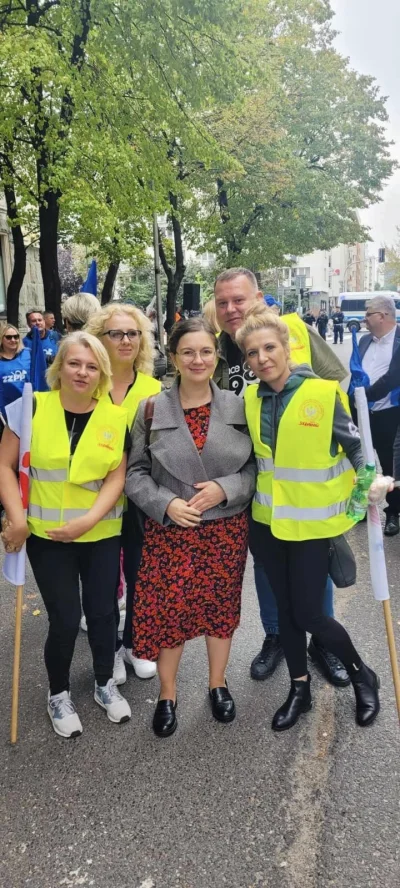 Gours - Dobrze karmią w tym PiSie. Jeśli trend się utrzyma, to Pola niedługo nie będz...