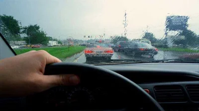 Zgrywajac_twardziela - @Akinori456: Ja uwielbiam autem jechać w deszczu. Na zewnątrz ...