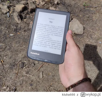 kluha666 - Powiem wam, że decyzja o kupnie czytnika ebooków ponad rok temu, była jedn...