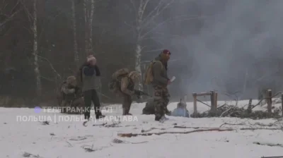 Kumpel19 - Ukraińscy żołnierze szkolą się w walce w okopach w Polsce

Szkolenie, prow...