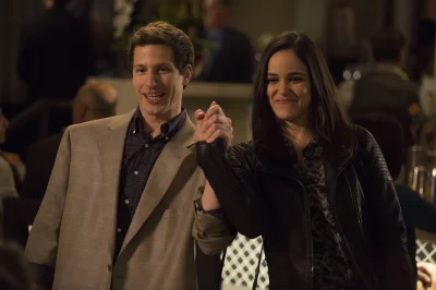 smialson - Jake i Amy z "Brooklyn Nine-Nine" to najlepsza para w amerykańskich sitcom...