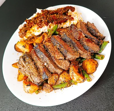 BadBoyIndygo - Zazdroszczę mojej przyszłej żonie.

SPOILER

#jedzenie #gotujzwykopem ...