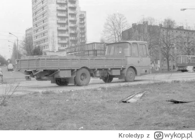 Kroledyp - Fajne cuda można znaleźć na fejsbuczku po różnych grupkach.
Pół-Autobus Pó...