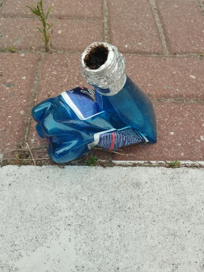 Minieri - Znalazłem u siebie na stacji przy odkurzaczu. Serio nie rozumiem jak można ...