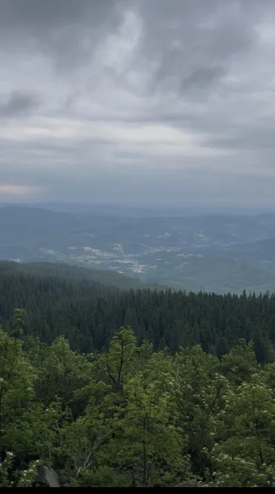 Lucz3r - @hatecraft: na szczycie Babiej niestety same chmury, tez wchodzenie z całym ...