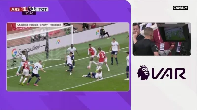 uncle_freddie - Arsenal [2] - 1 Tottenham; Saka z karnego -> https://streamin.one/v/7...