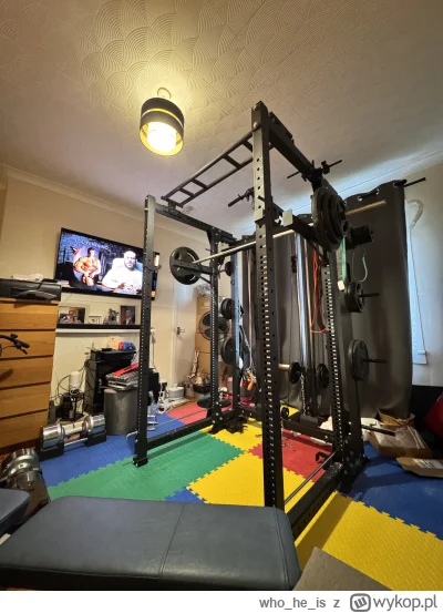 whoheis - W połowie przeprowadzki ale nogi same się nie zrobią. Nowy dom z garazem na...