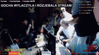 S.....E - @Kolekcjoner_dusz: ja nadal nie xD