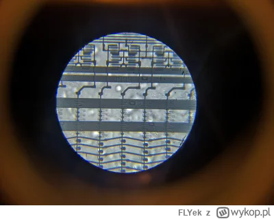 FLYek - @FLYek: rozdupcony ekran zoom chyba 100