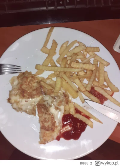 k888 - Chłop sobie zrobił amu amu :) ser żółty w chrupiacej panierce z frytkami :) :)...