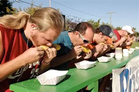patryk-wuwuw - Nie chcą włoskiego makaronu, to niech wpieprzają kukurydzę.