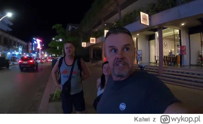 Kalwi - Typ się kręci po sjem rip i stalkuje polskich juptuberów. Jakiś psychofan. 

...