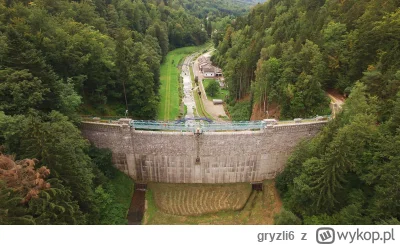 gryzli6 - @Zamroczony: ludzie nie są świadomi jak ta  tama wygląda na codzień