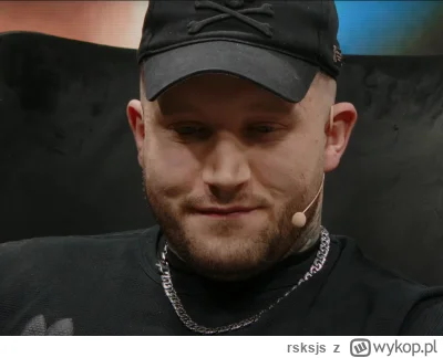 rsksjs - grubasos się naszurał sterydów i myśli że ma szansę z królem nie mogę z beki...