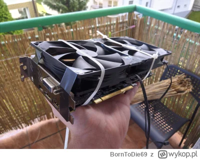 BornToDie69 - @trycatchfinnaly: Też długo na takim wariacie cisnąłem, ale wentylatory...