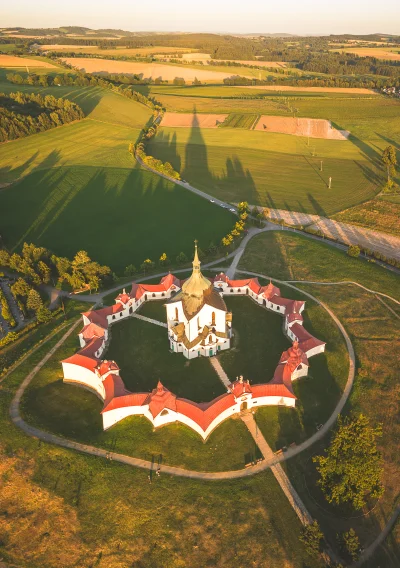 Pannoramix - Nic się nie stało! Polacy! Nic się nie stało. Czesi! Jutro widzimy się p...