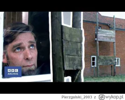 Pierzgalski_2003 - "Afera płotowa, ale to dawna Anglia" XD
https://www.youtube.com/wa...