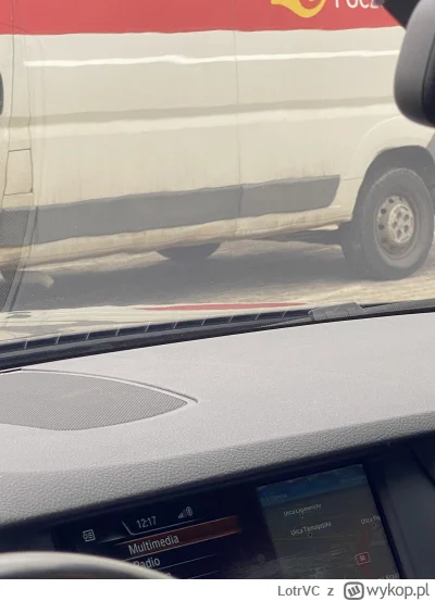 LotrVC - Hej wymieniłem właśnie szybę w swoim aucie i zauważyłem takie zniekształceni...