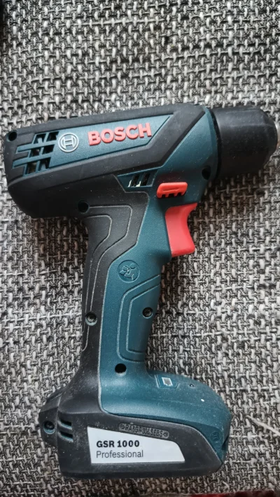 Joxek - Mam taką wkrętarkę BOSCH GSR 1000, 3 601 JF4 020, 10.8v bateria Li-Ion. Ma na...