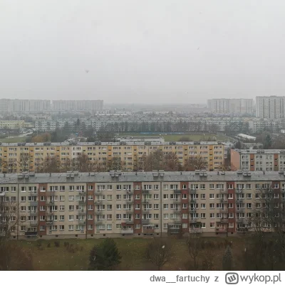dwa__fartuchy - Gdybyście nie mieli w domu okien, to śnieg pada w #poznan ( ͡° ͜ʖ ͡°)...