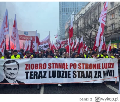 banzi - Nawet szympansy są mądrzejsze od niektórych. 

#polityka #pis #bekazpisu