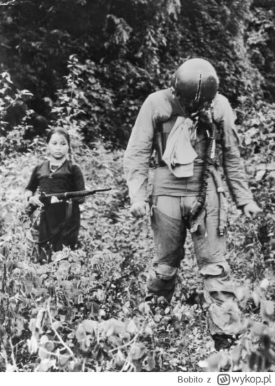 Bobito - #fotografia #wojna #wietnam #usa #azja #historiajednejfotografii

Dziewczyna...
