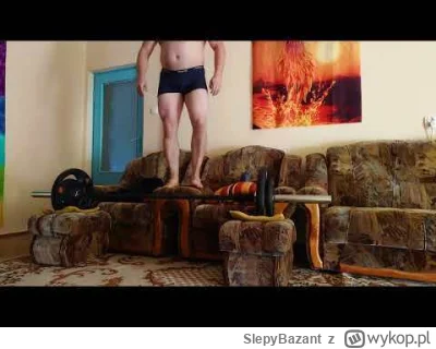 SlepyBazant - Wygląda trochę jak kurczak na grzędzie XD

#silownia #mikrokoksy