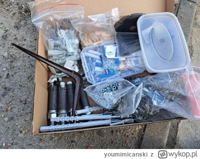 youmimicanski - Mój wnuk odziedziczy spaniały zestaw śrubek #pdk