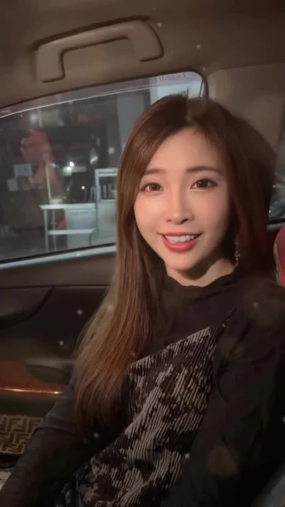 InnyWymiar90 - @stormi