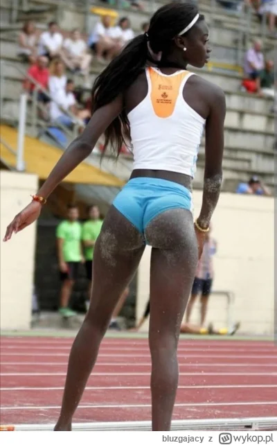 bluzgajacy - #lekkoatletyka Ale ta Fatima Diame ma potencjał. Jeszcze z rok albo dwa ...
