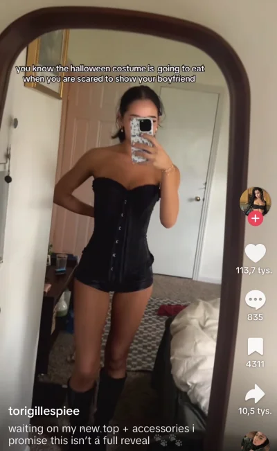 greedy_critic - Dawniej: ludzie przebierali się na halloween za złoczyńców, diabły, p...