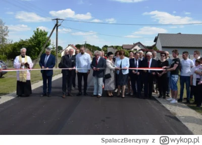 SpalaczBenzyny - @Pokojowa: przecież u nas dokłądnie tak samo to wygląda :D
tylko wię...