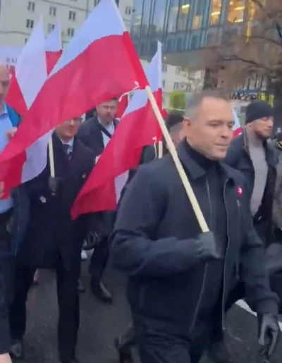 tomwick55 - Jak obiecał, tak zrobił. Prezydent Karol Nawrocki na Marszu Niepodległośc...