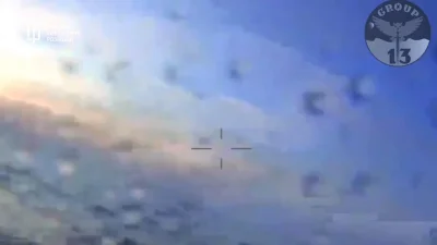 bombastick - Podobno dzisiejszy atak dronów w okolicach Kerczu 
#ukraina #wojna #rosj...
