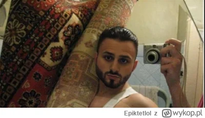 Epiktetlol - Ciekawe czy Alberto byłby taki mocny z królem piekieł? 
#famemma