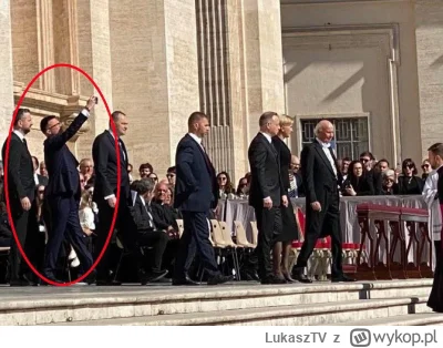 LukaszTV - Fotka musi być.. #papiez #holownia