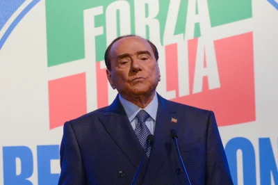 TomaszHajto111 - #mecz Silvio Berlusconi w 2007 roku:

????️ "Teraz Serie A jest lide...