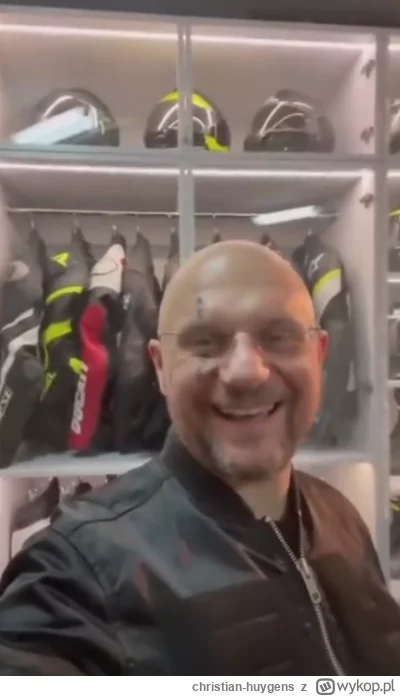 christian-huygens - Ładne baty zebrał murański xD

#famemma