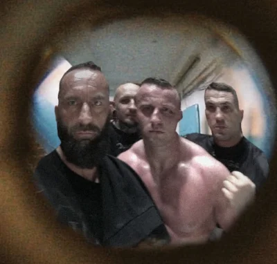 dbka95 - #famemma Przyjechaly normalne chłopy z Warszawy. Powiedziały co jest pięć i ...