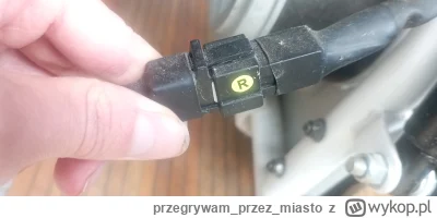 przegrywamprzezmiasto - Ktoś kojarzy może  jaki to model złącza? 🙏

Wózek indwalidzk...