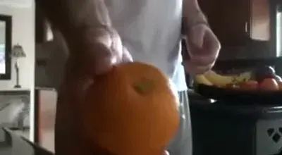 patryk-wuwuw - Pakowanie pakietów z ostatniego w tym roku zbioru pomarańczy jak widać...