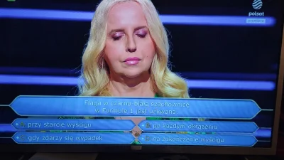 schabowy01 - Baba miala dzisiaj do wygrania 250k w milionerach ale nie wiedziala i si...